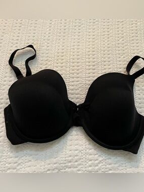 DKNY Smooth Molded Black Underwire  Bra